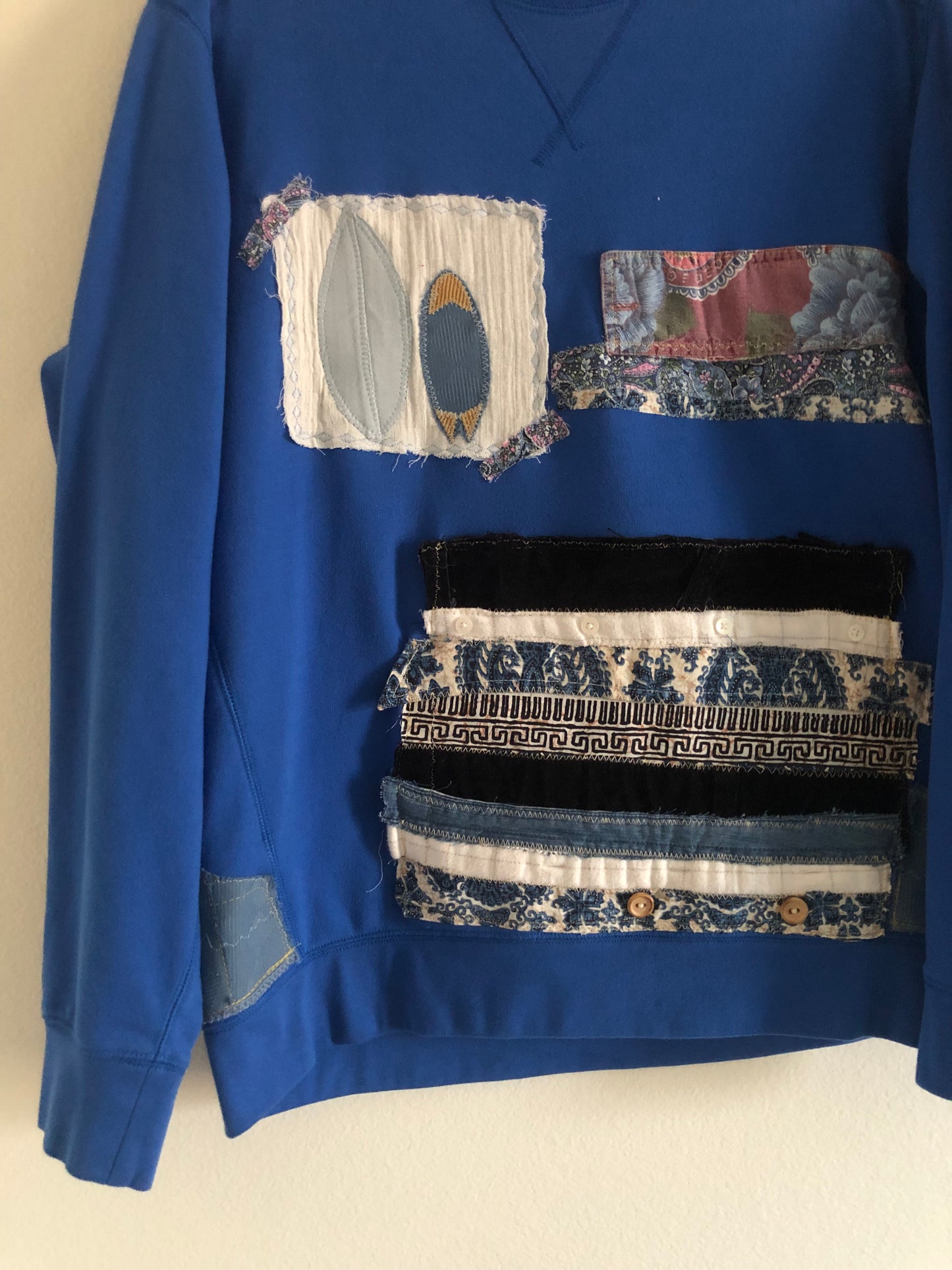 Ocean Tides Crewneck (M)