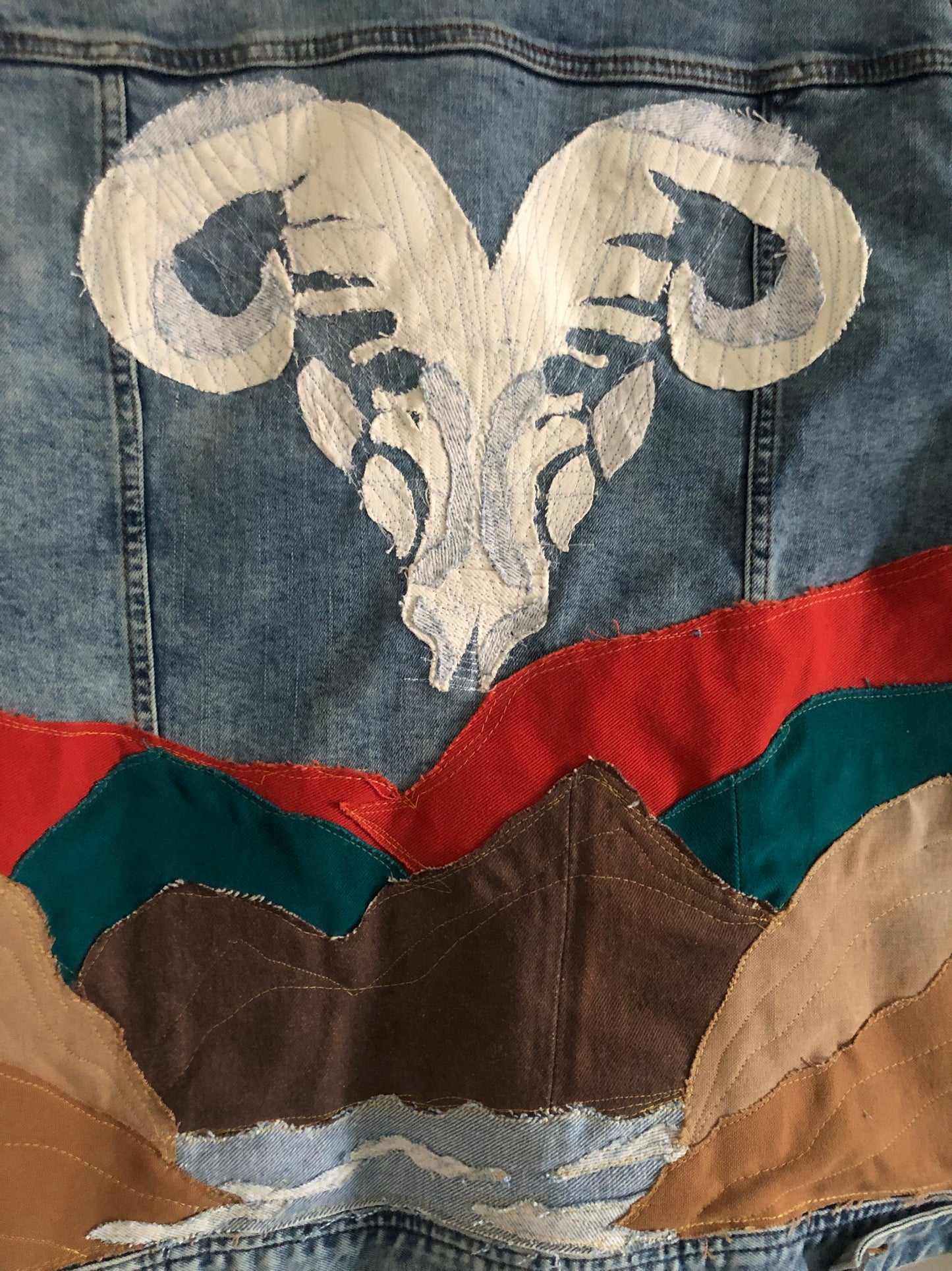 Avalon Horns Jacket (L)