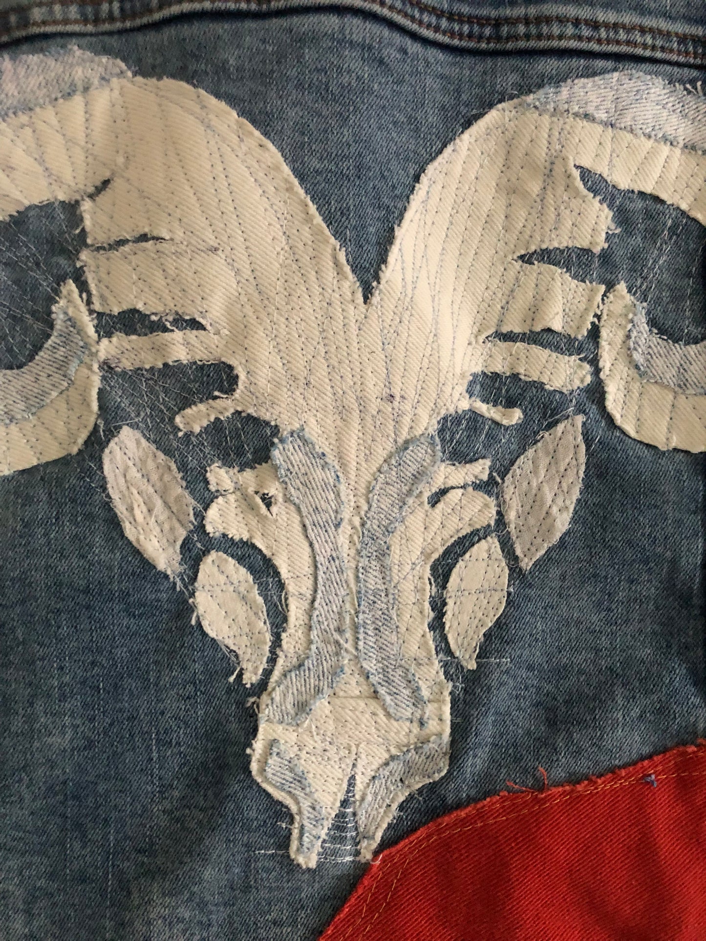 Avalon Horns Jacket (L)